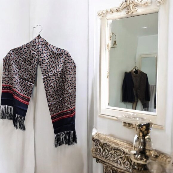 QINREN DOUBLEFACED SATIN SILK SCARF WITH FRINGE 52''x11" - Picture 2 of 9